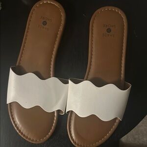 Shade & Shore Women's White Sandals